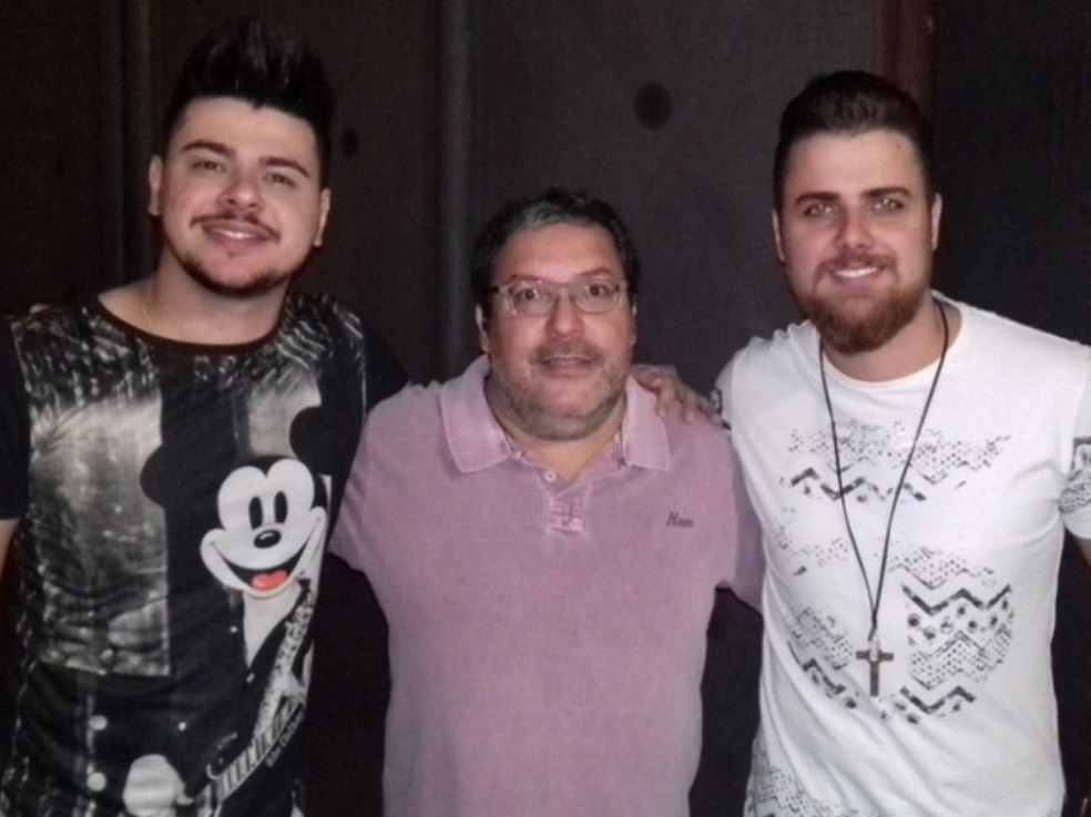 Artistas 16